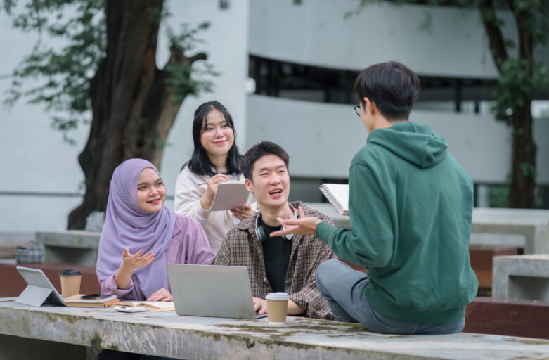 7+ Usaha Kekinian yang Cocok untuk Anak Muda
